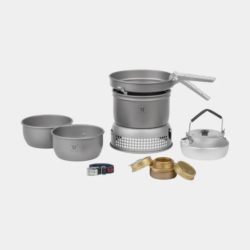 Offre Du Jour Réchaud à alcool / réchaud de camping Trangia 27 Small, 1000 W + 2 casseroles, 1 poêle & pare-vent en aluminium HA / anodisé dur + 1 cafetière + pince + sangle